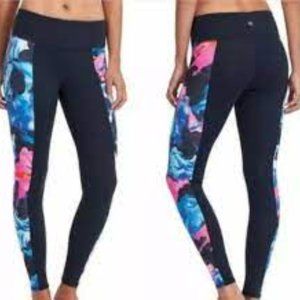 Athleta Superimpose Chaturanga Legging Size S